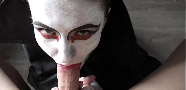  Vampire Girl Passionate Sucks Big Cock to Cum In Mouth